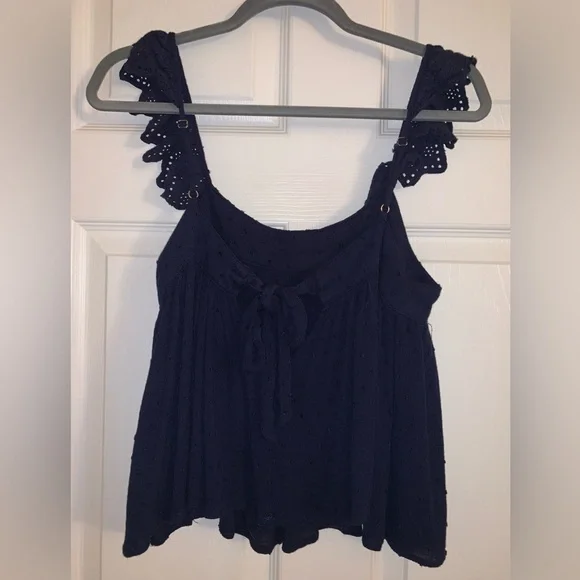 Pink Lily ruffled tank - Picture 2 of 4